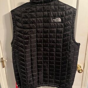 North Face Vest Size Large